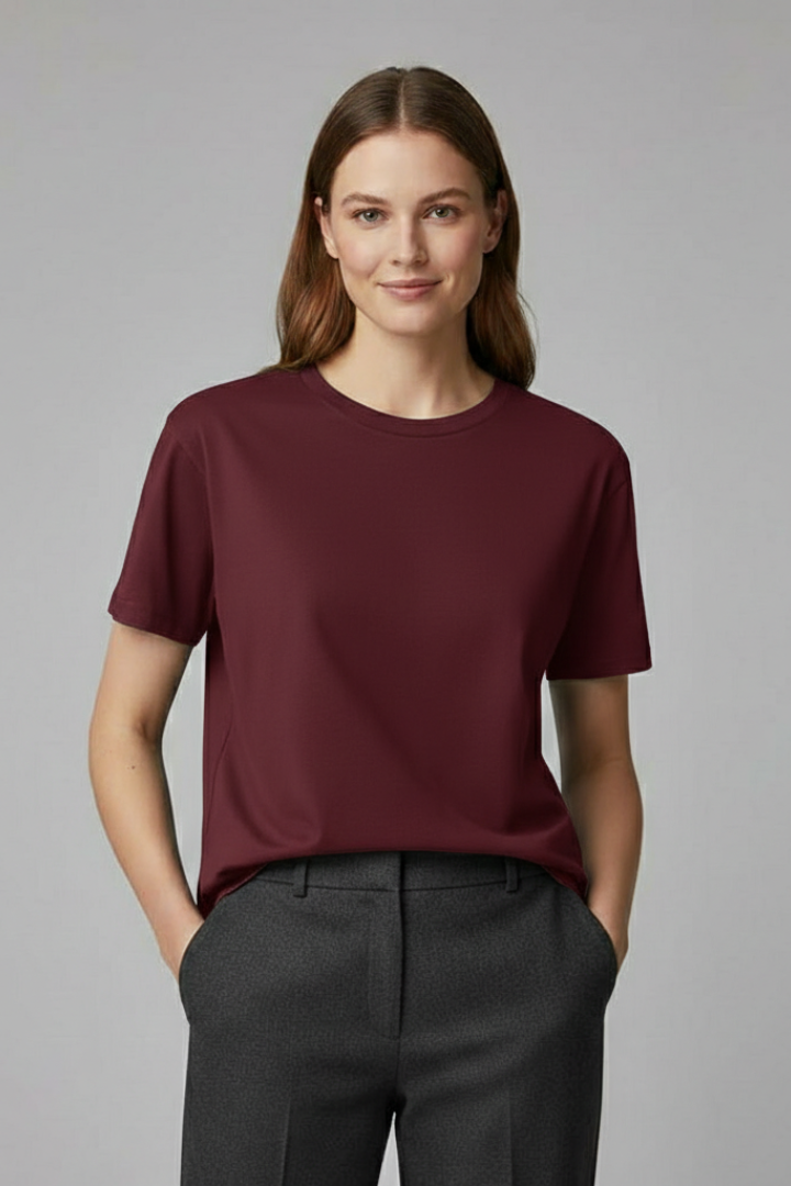 Clarisse | Women's Plain T-Shirt with Versatile Round Neckline Design