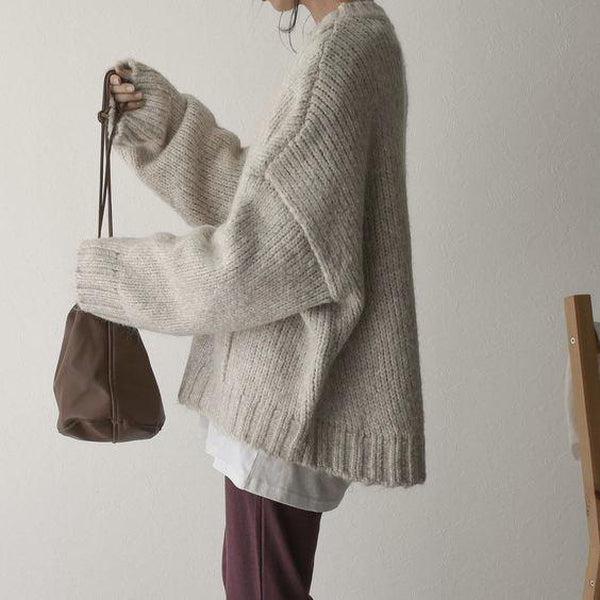 Women's Chunky Knit Sweater – Crewneck with Front Pockets