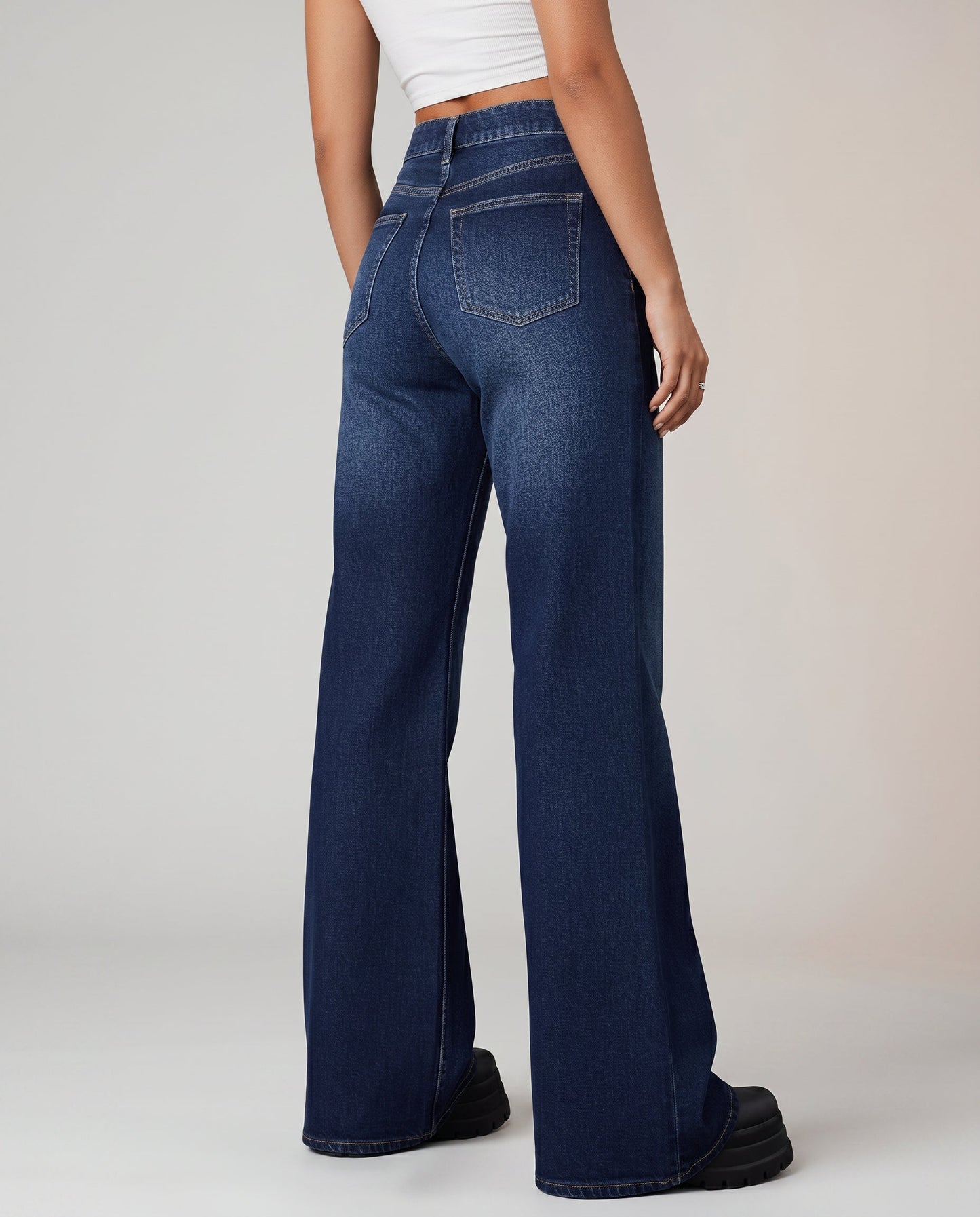Delana | Wide-Leg Jeans