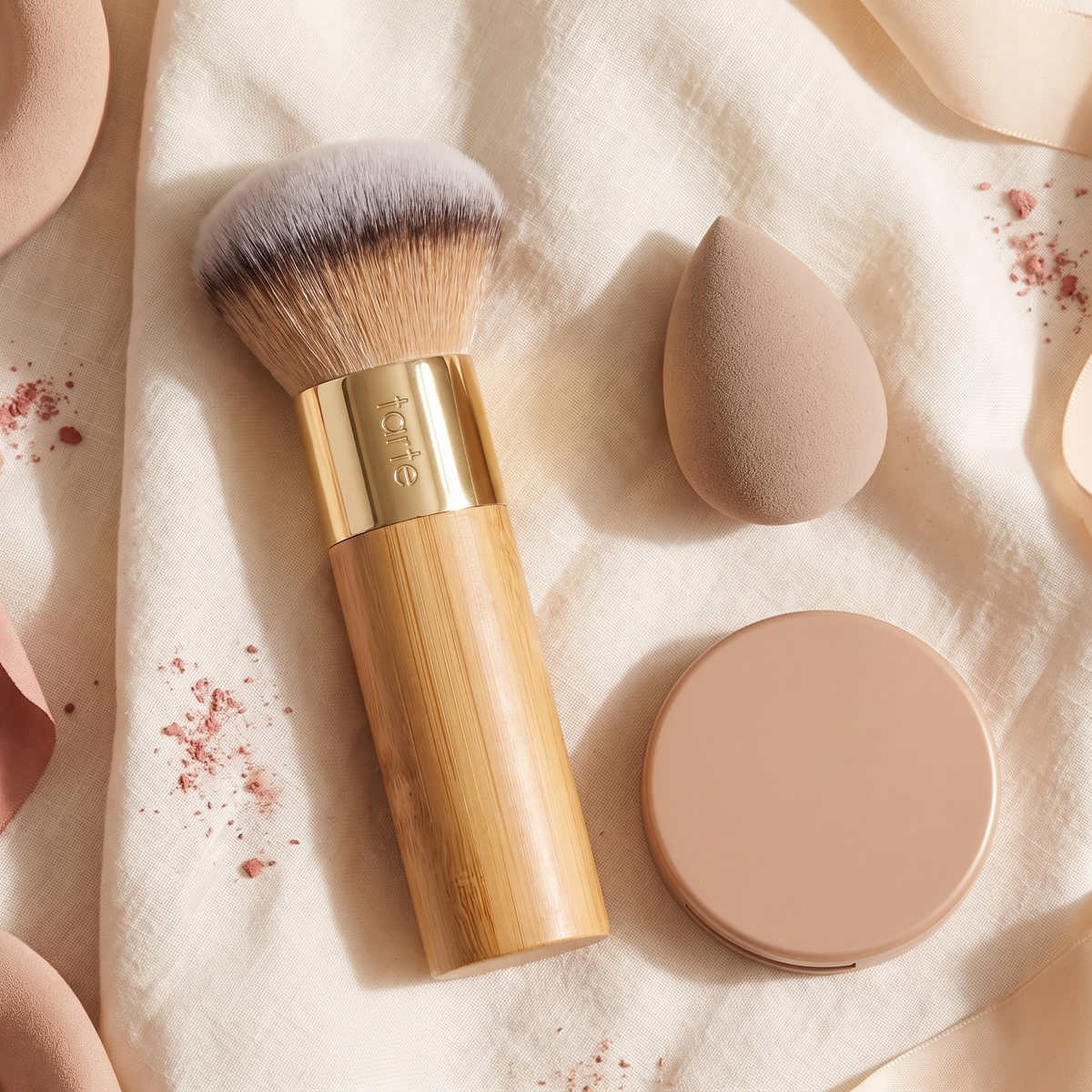 Foundation Makeup Brush, Dense Soft Synthetic Bristles for Blending Foundation, Concealer and Cream Blush