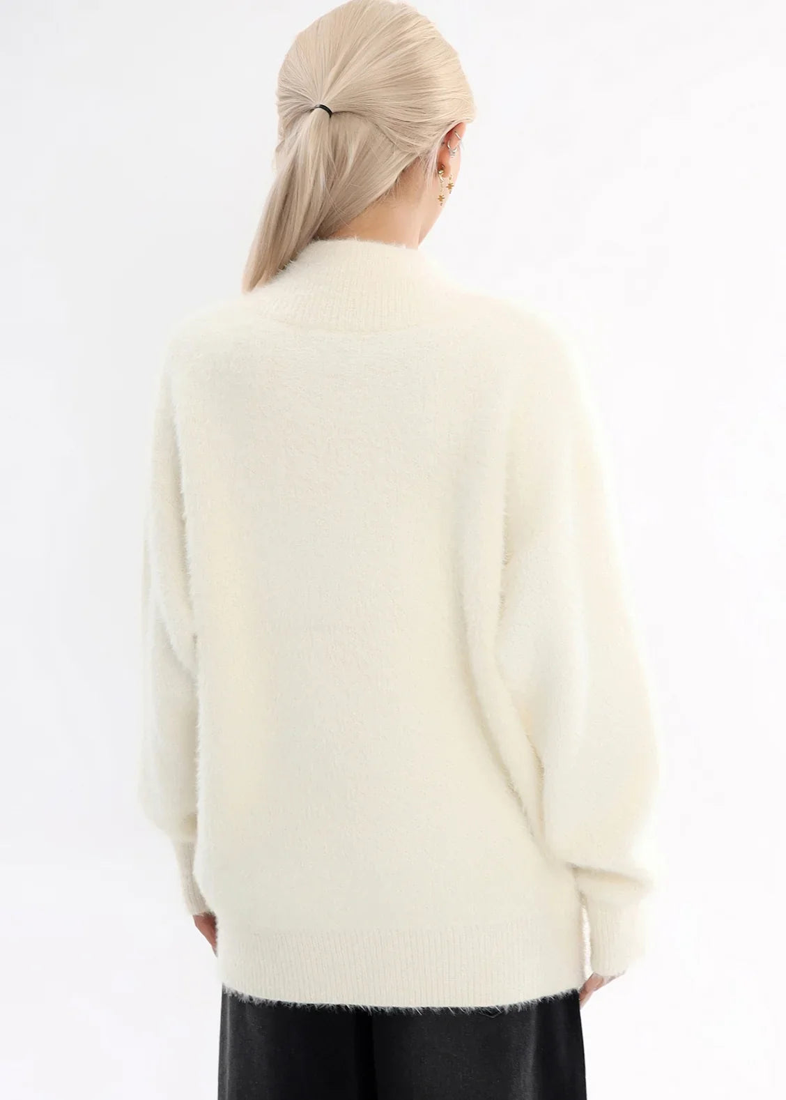 Women's Chunky Knit Sweater – Oversized V-Neck