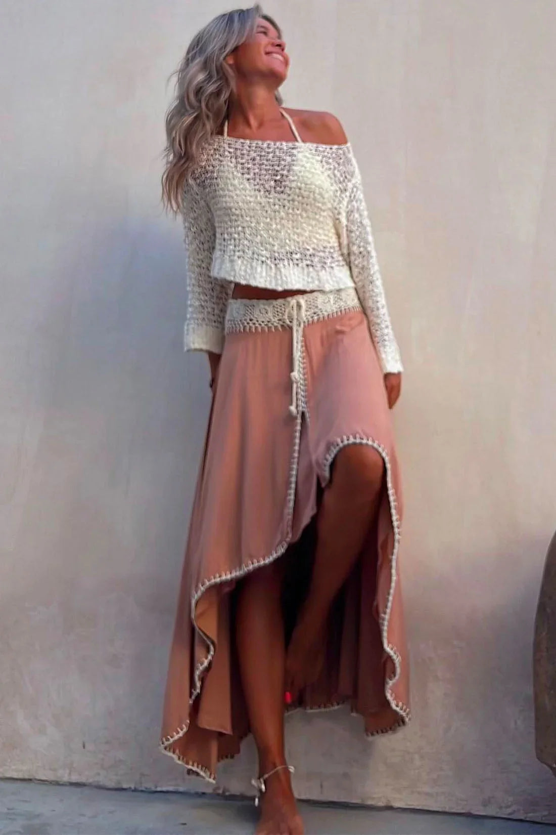Women's Off-Shoulder Cropped Sweater – Knit