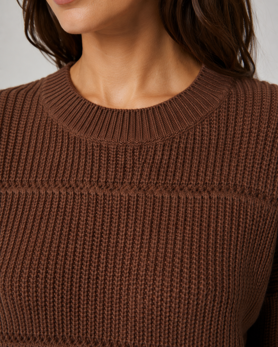Women's Chunky Knit Sweater - Relaxed Crew Neck