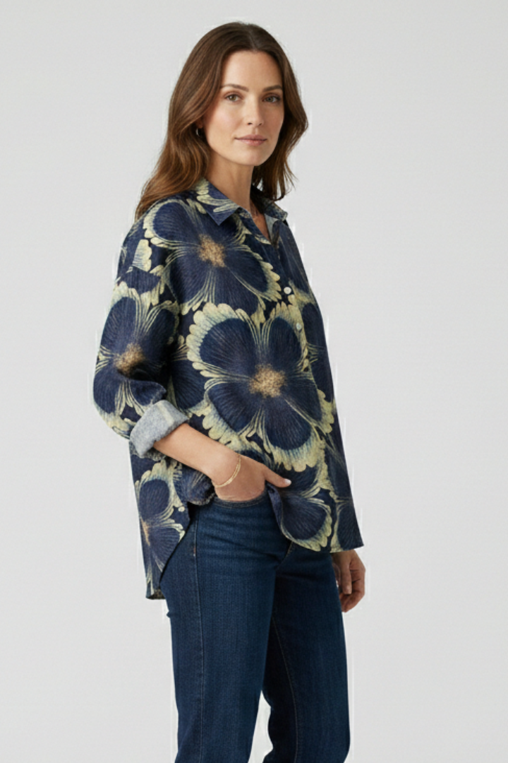 Haisley | Women's Multicolor Floral Blouse with Collared Neckline and Button Closure