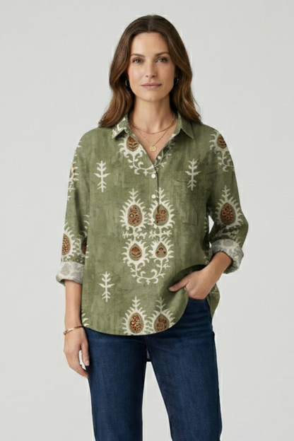 Haisley | Women's Multicolor Floral Blouse with Collared Neckline and Button Closure