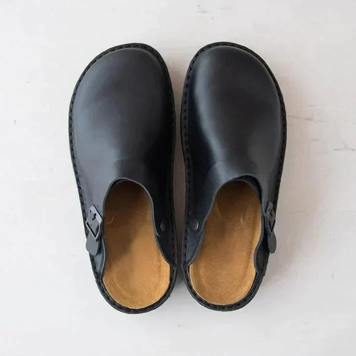 Women’s Leather Clogs – Comfortable Slip-On Shoes with Supportive Footbed