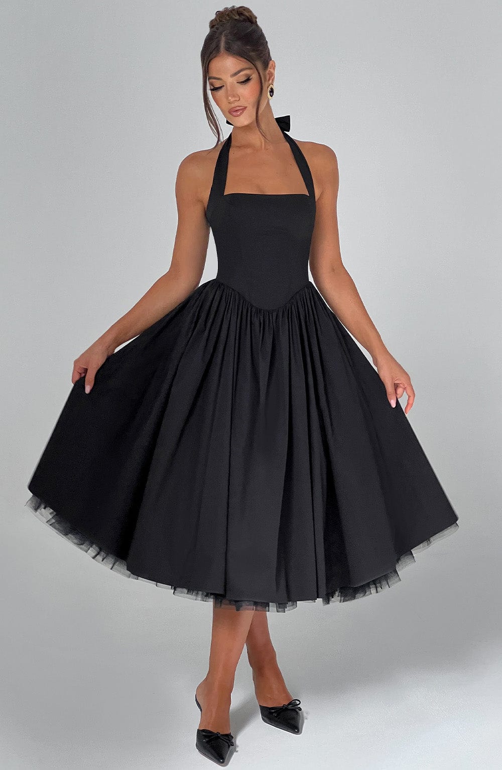 Aurelis | Women's Halter-Neck Cocktail Dress with Flattering Silhouette | Elegant Summer Style for Special Occasions 1