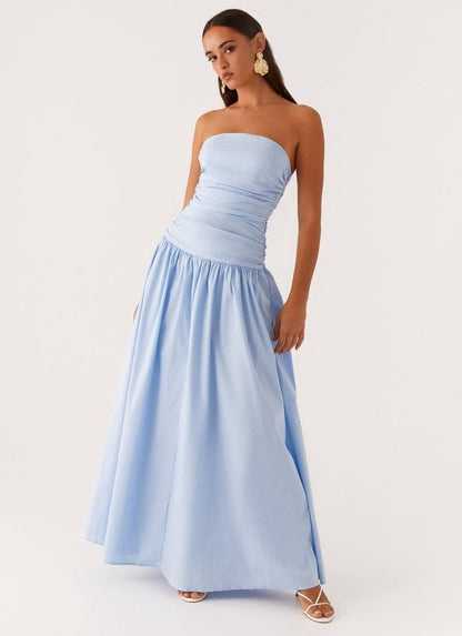 Coralia Collection | Women's Maxi Dress with Flattering Silhouette | Elegant Summer Dress for Any Occasion 1