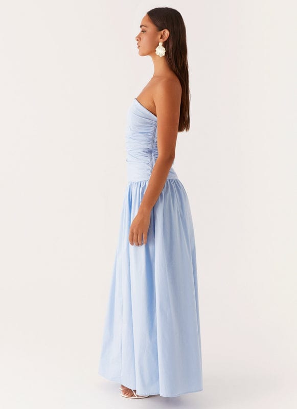 Coralia Collection | Women's Maxi Dress with Flattering Silhouette | Elegant Summer Dress for Any Occasion 3
