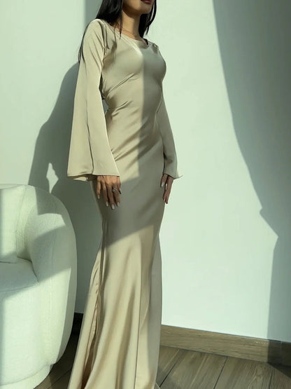 Elegant Collection | Long Sleeve Maxi Dress with Flattering Silhouette | Versatile Style for Effortless Elegance 5