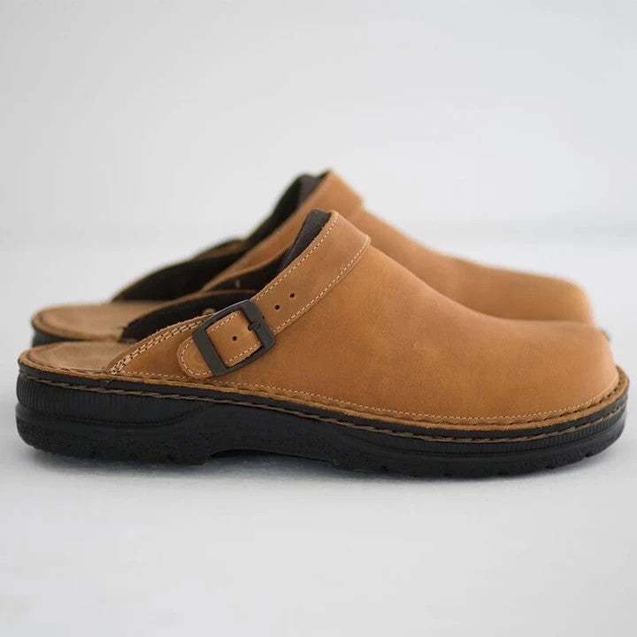Women’s Leather Clogs – Comfortable Slip-On Shoes with Supportive Footbed