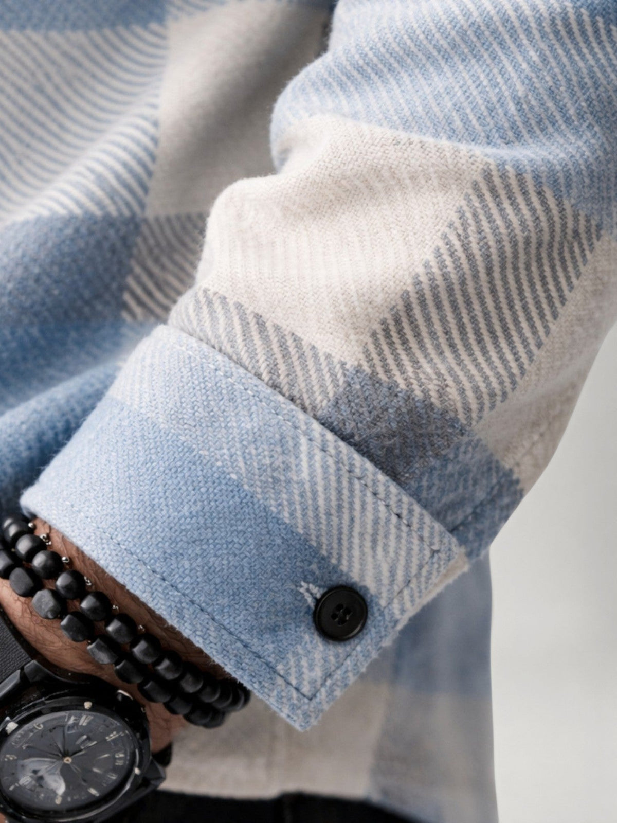 Men's Plaid Flannel Shirt - Long Sleeve Casual Overshirt