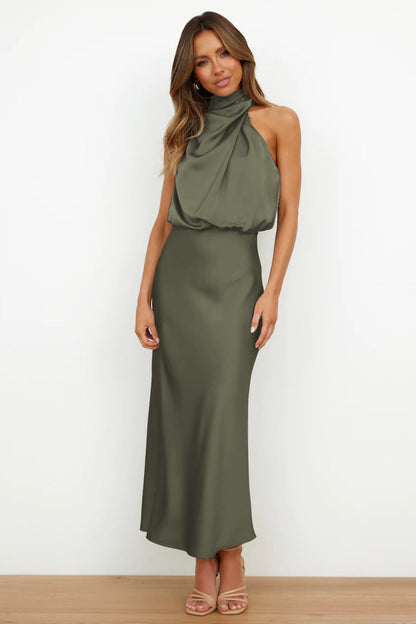 Havilisse | Modern Slim Halter Occasion Dress