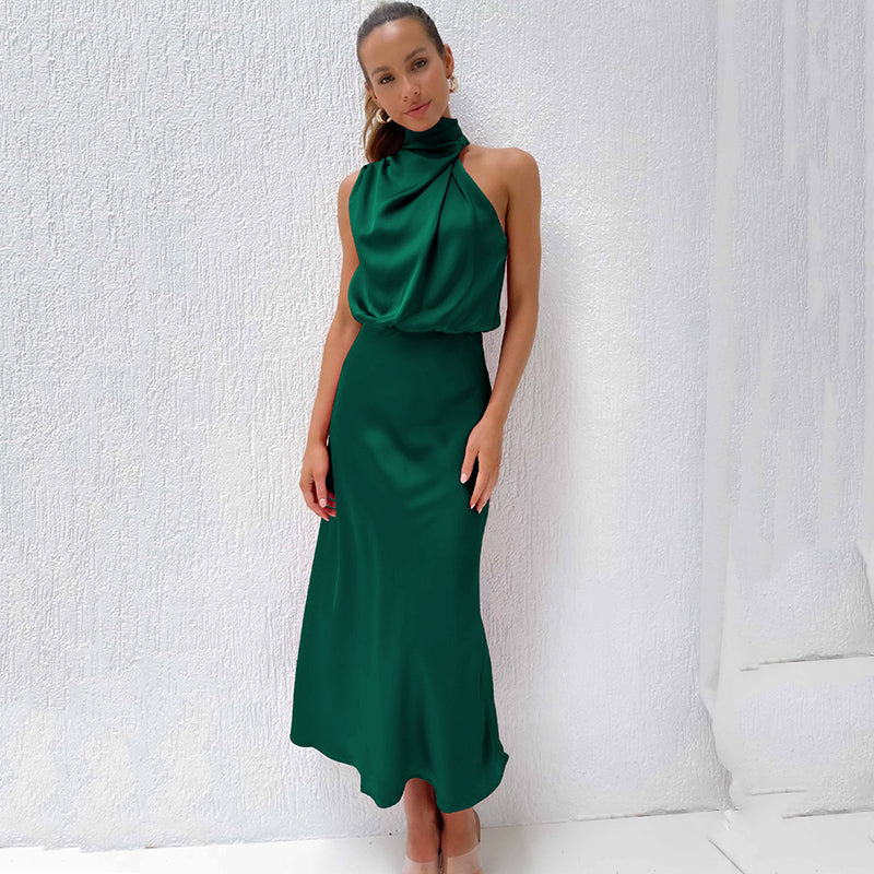 Havilisse | Modern Slim Halter Occasion Dress