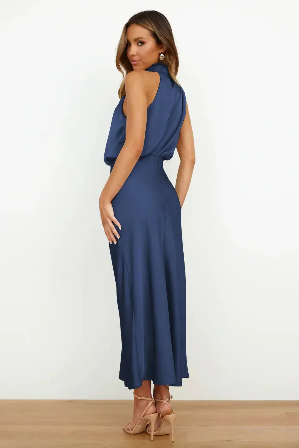 Yavie | Evening Dress Halter Neck with Elegant Design
