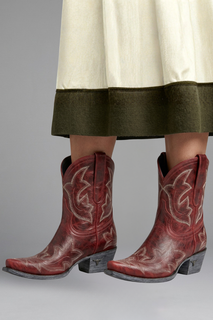 Women's Western Cowboy Boots Embroidered Ankle Boots