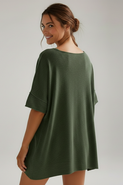 Ruby | Women's Oversized T-Shirt with Round Neck Basic Style