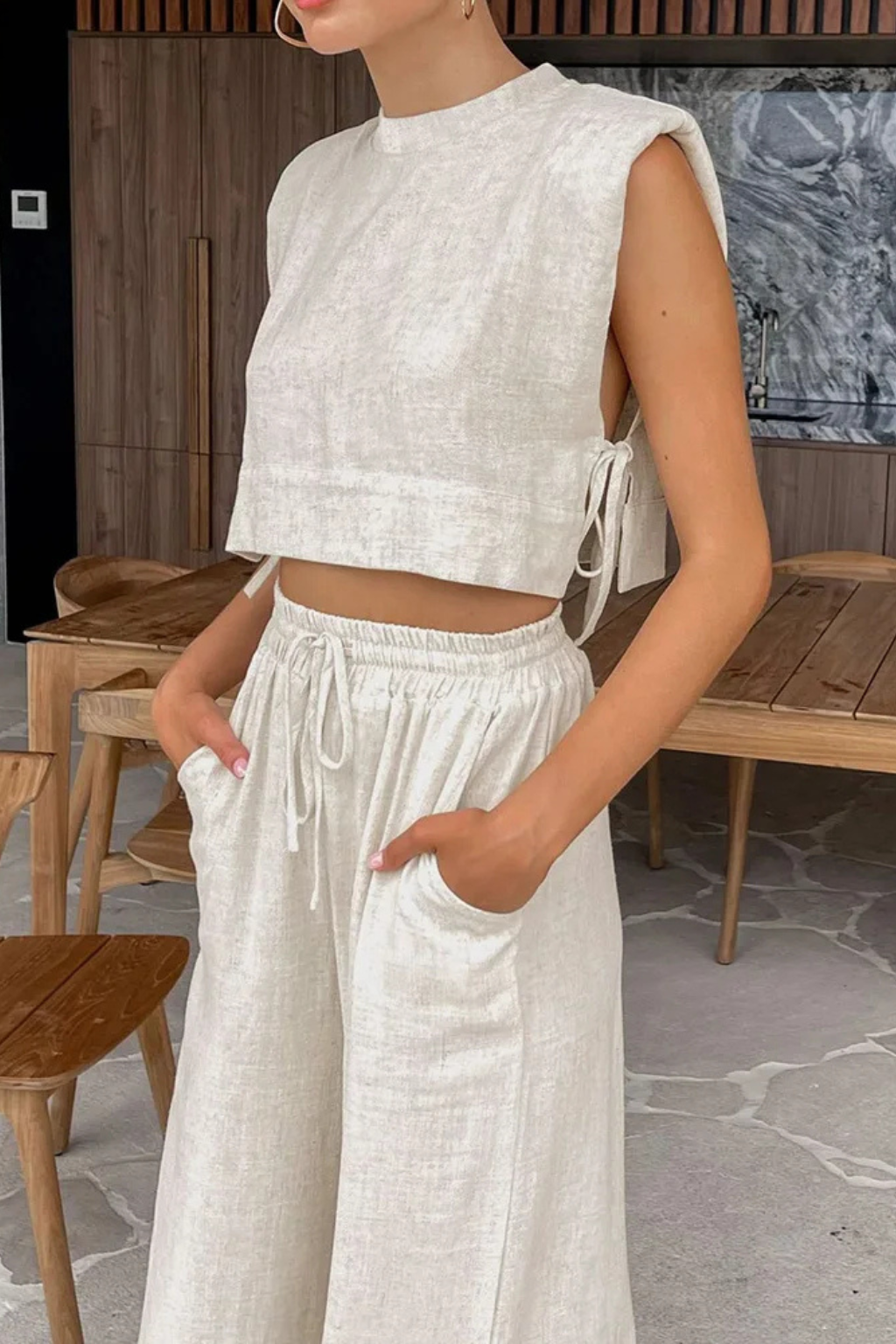 Women's Linen Crop Top and Wide Leg Trousers Set | Stylish Sleeveless Summer Outfit 1
