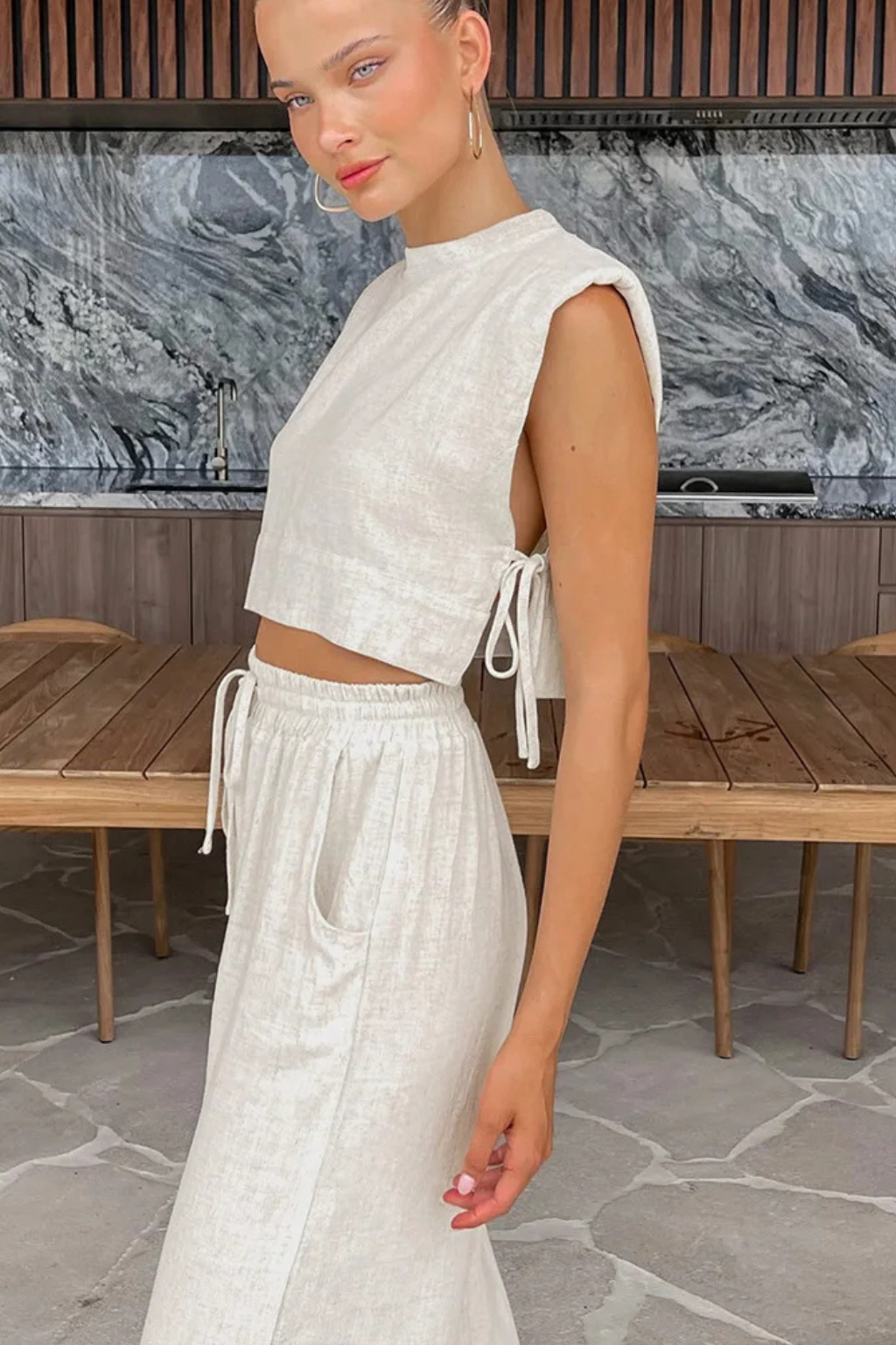 Women's Linen Crop Top and Wide Leg Trousers Set | Stylish Sleeveless Summer Outfit 2