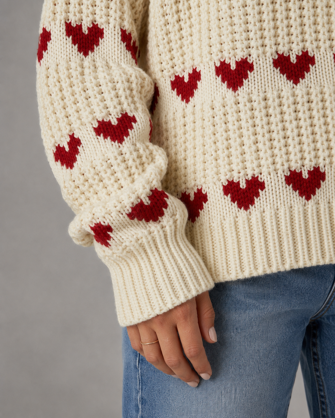 Women's Turtleneck Sweater - Chunky Knit Heart Pattern