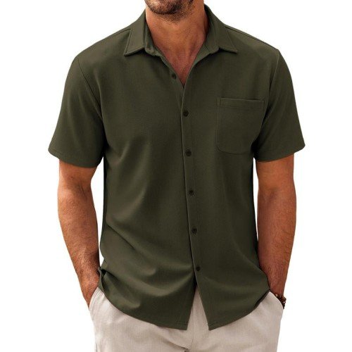 Men's Casual Short-Sleeve Shirt with Classic Camp Collar