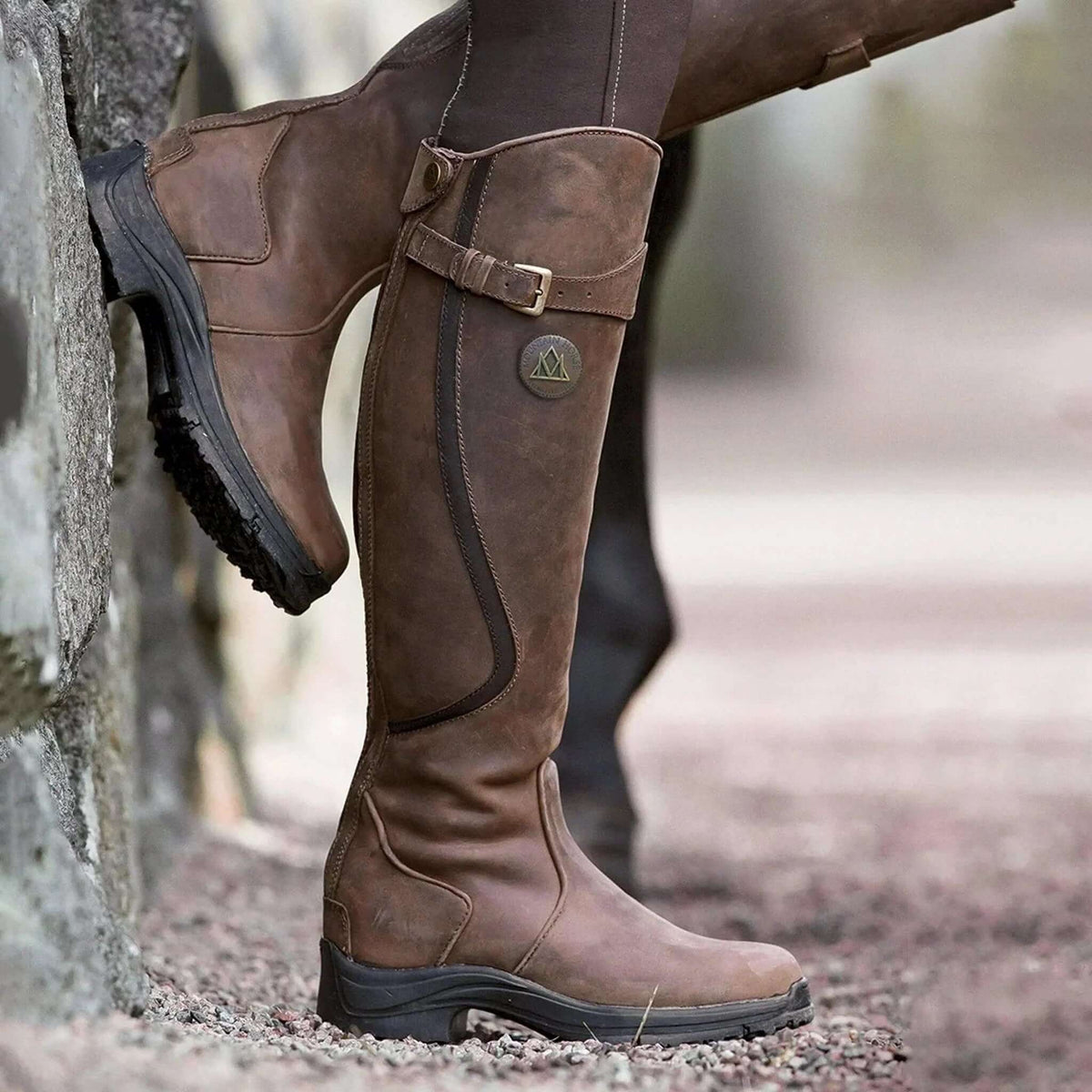 Women's Knee-High Riding Boots Buckle Strap Rubber Sole