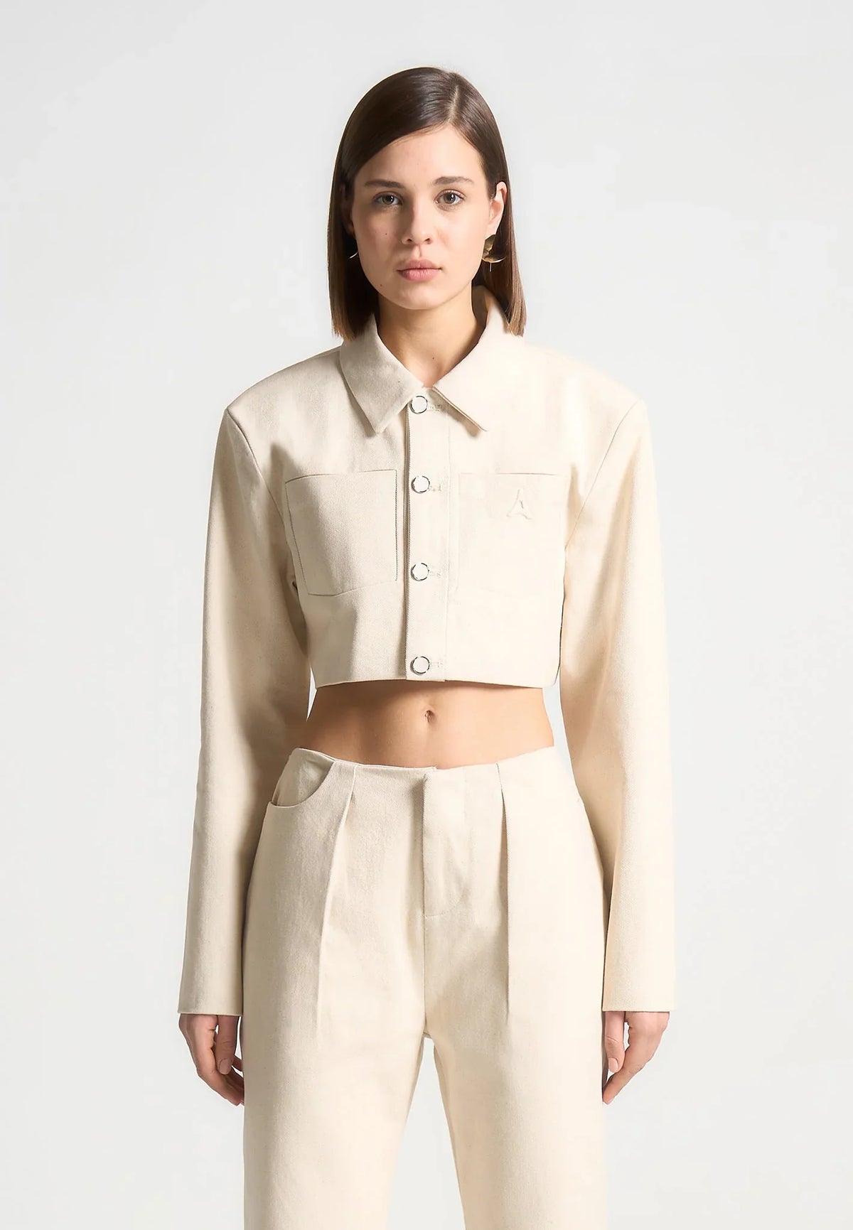 Women's Cropped Denim Jacket – Wide Shoulders
