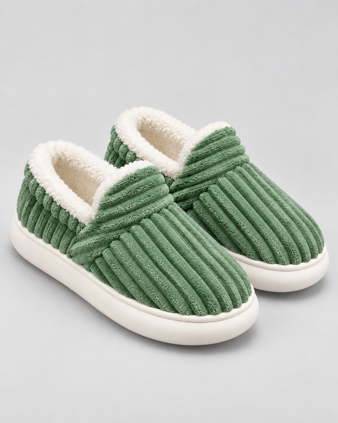Women's Fleece Lined Slippers - Closed Toe Thick Sole