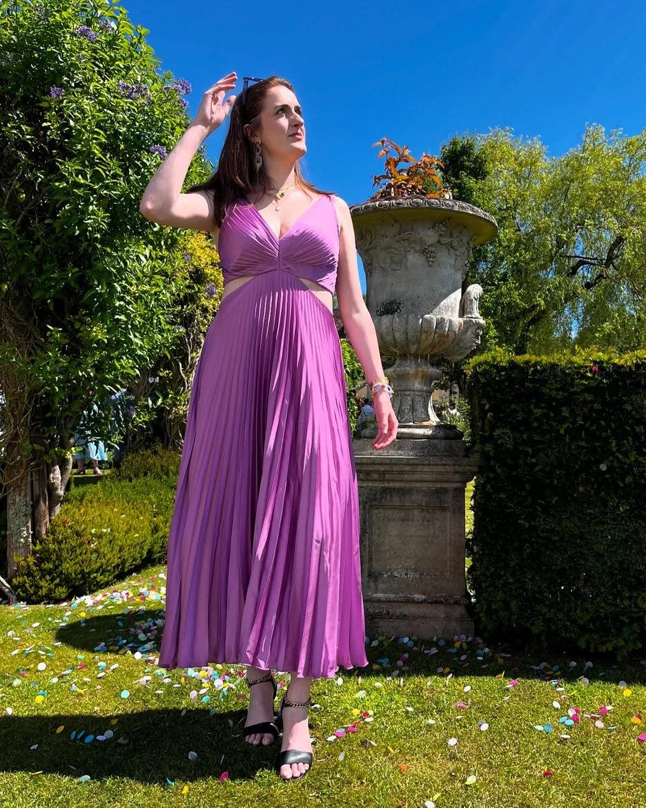 Ysolennea | Pleated Cutout Summer Dress with Chic Style