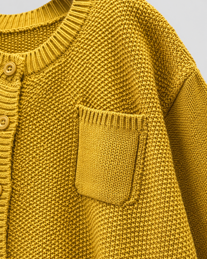 Women's Knit Cardigan - Button Front with Pockets