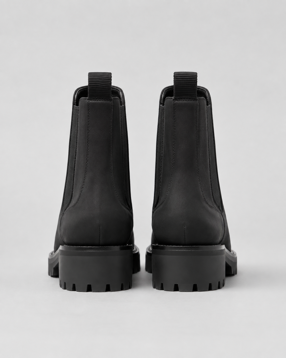 Women's Chelsea Boots - Suede Look Chunky Lug Sole