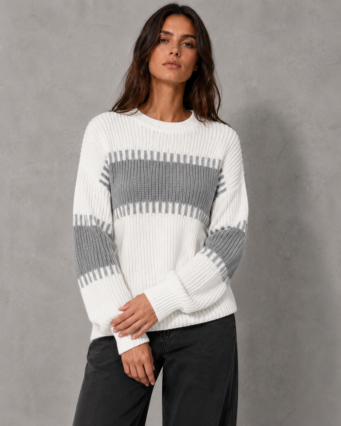 Women's Color Block Sweater - Crew Neck Relaxed Fit