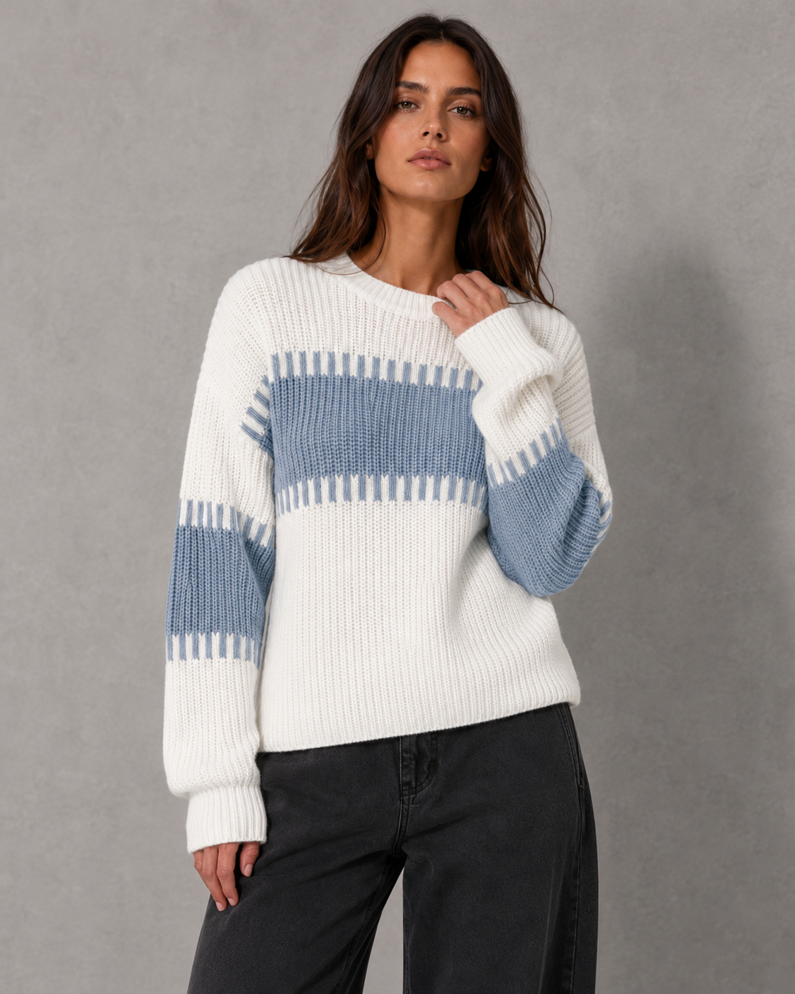 Women's Color Block Sweater - Crew Neck Relaxed Fit