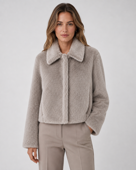 Women's Faux Fur Jacket - Cropped Wide Collar Winter Coat