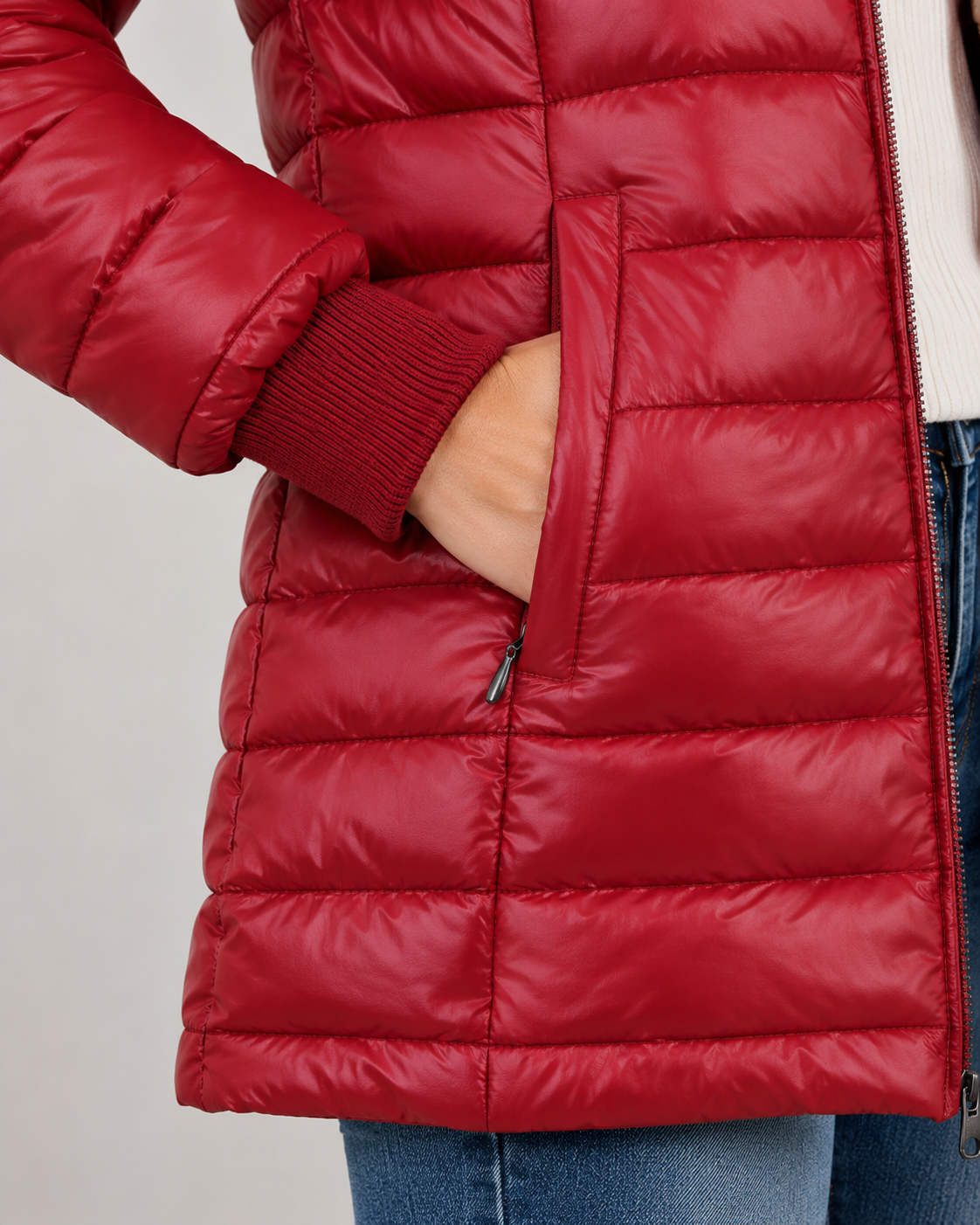 Women's Puffer Jacket - Hooded Quilted Mid Thigh Winter Coat