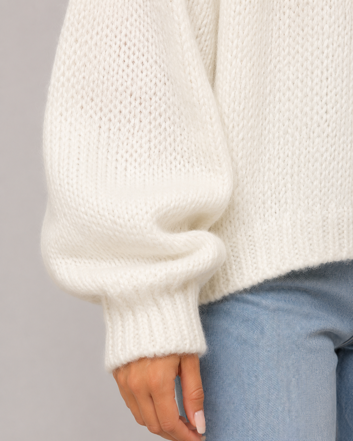 Women's Chunky Knit Sweater - Oversized Relaxed Fit