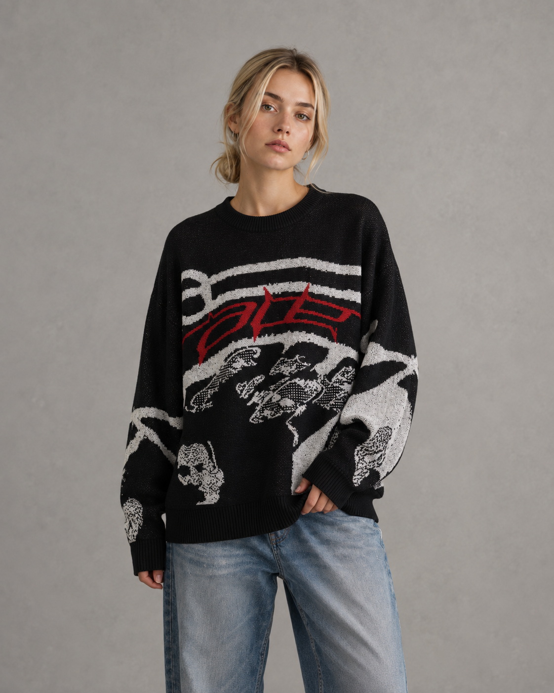 Women's Oversized Knit Sweater - Graphic Relaxed Fit