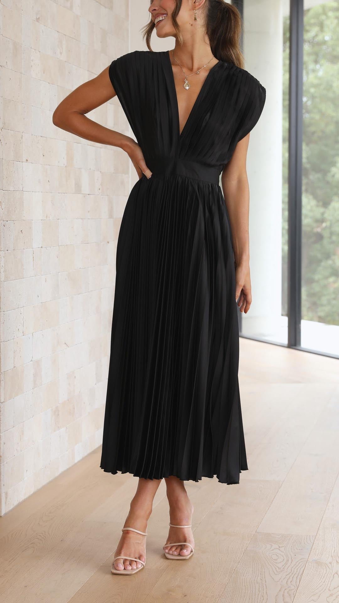 Quenvyn | Pleated Wedding Guest Dress Women Fashion Style