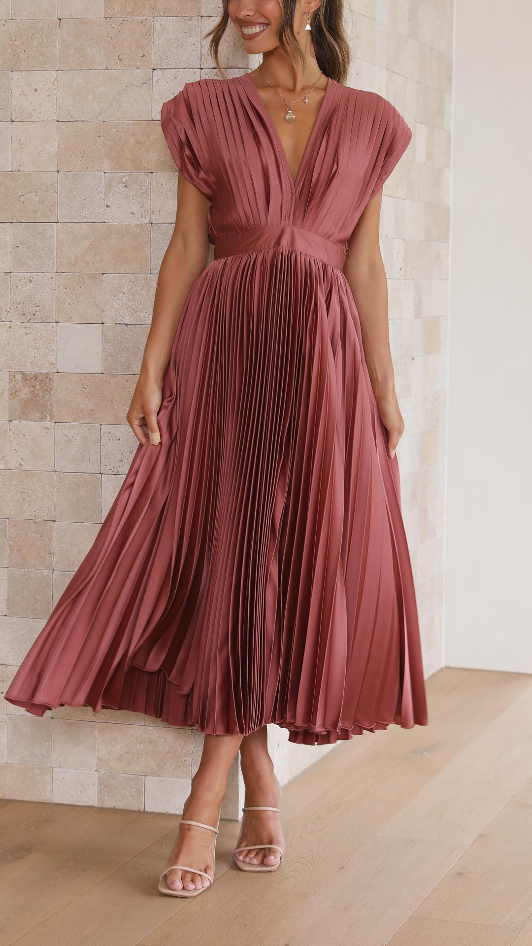 Quenvyn | Pleated Wedding Guest Dress Women Fashion Style