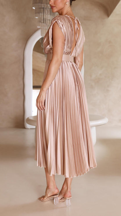Quenvyn | Pleated Wedding Guest Dress Women Fashion Style